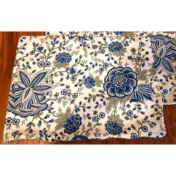 Martha Stewart Standard Pillowcases Blue Floral Lattice Lotus Zip Closure